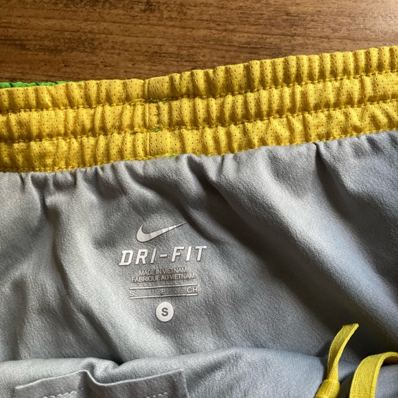 Nike Shorts - Picture 2 of 2